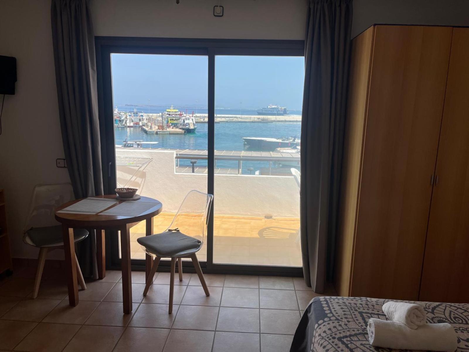Apartamentos Mar I Vent Puerto De La Savina  Exterior foto