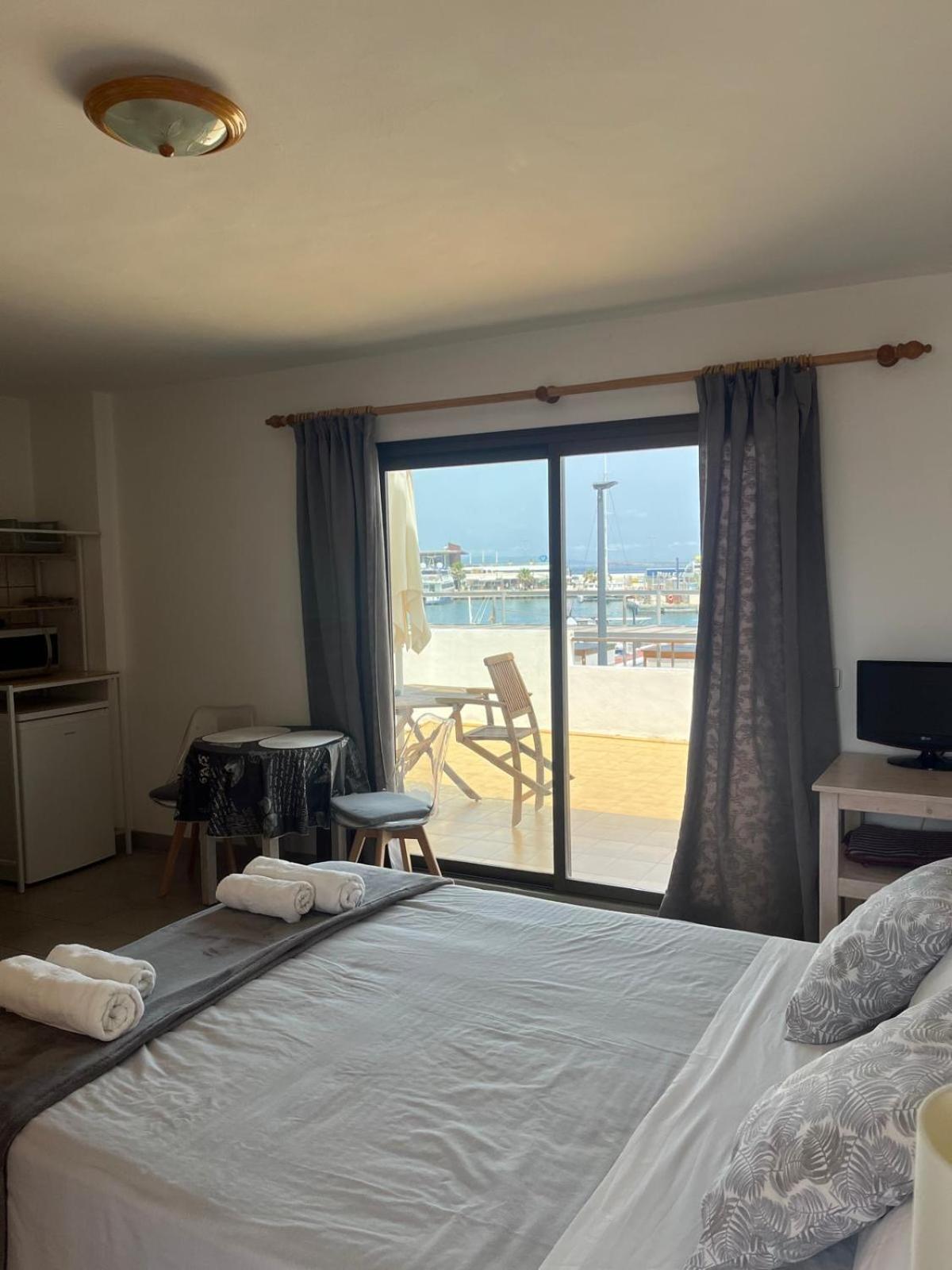 Apartamentos Mar I Vent Puerto De La Savina  Exterior foto