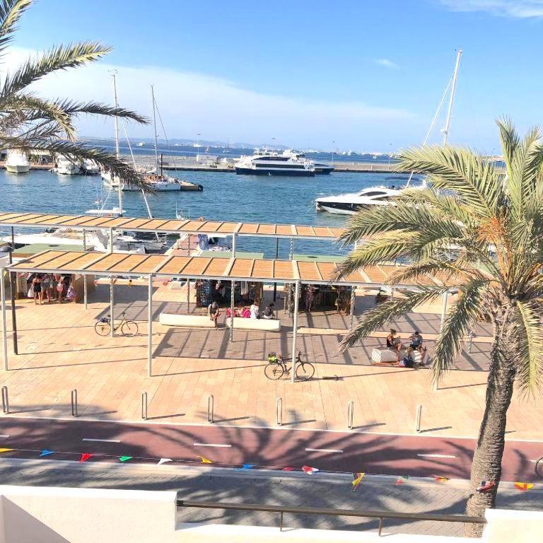 Apartamentos Mar I Vent Puerto De La Savina  Exterior foto